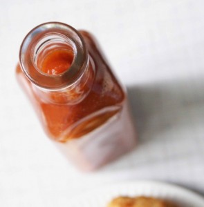 Homemade-ketchup-733x1024